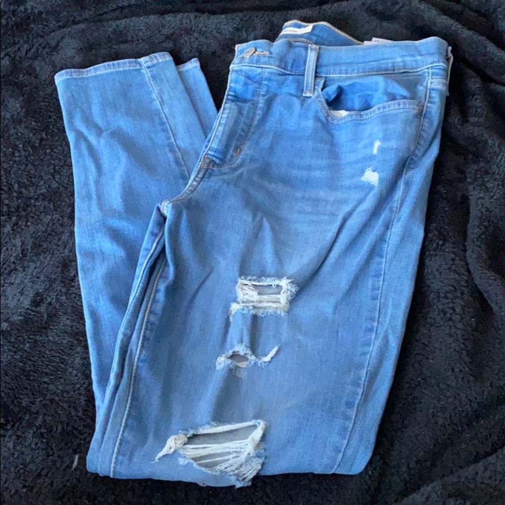 Levi’s Light washed jeans